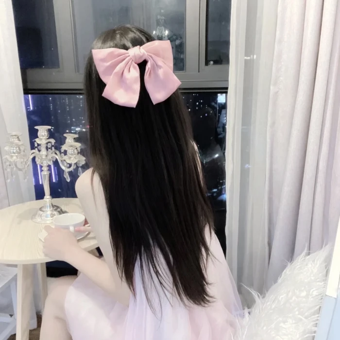 避开这个软件  we heart it-猫咪网络